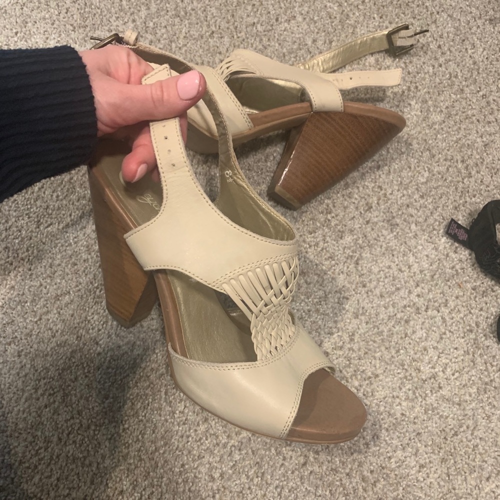 Seychelles Heels